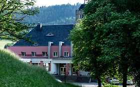 Haus des Volkes - Das Bauhaushotel